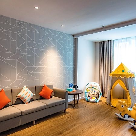 Holiday Inn Express Shantou City Center By Ihg Buitenkant foto