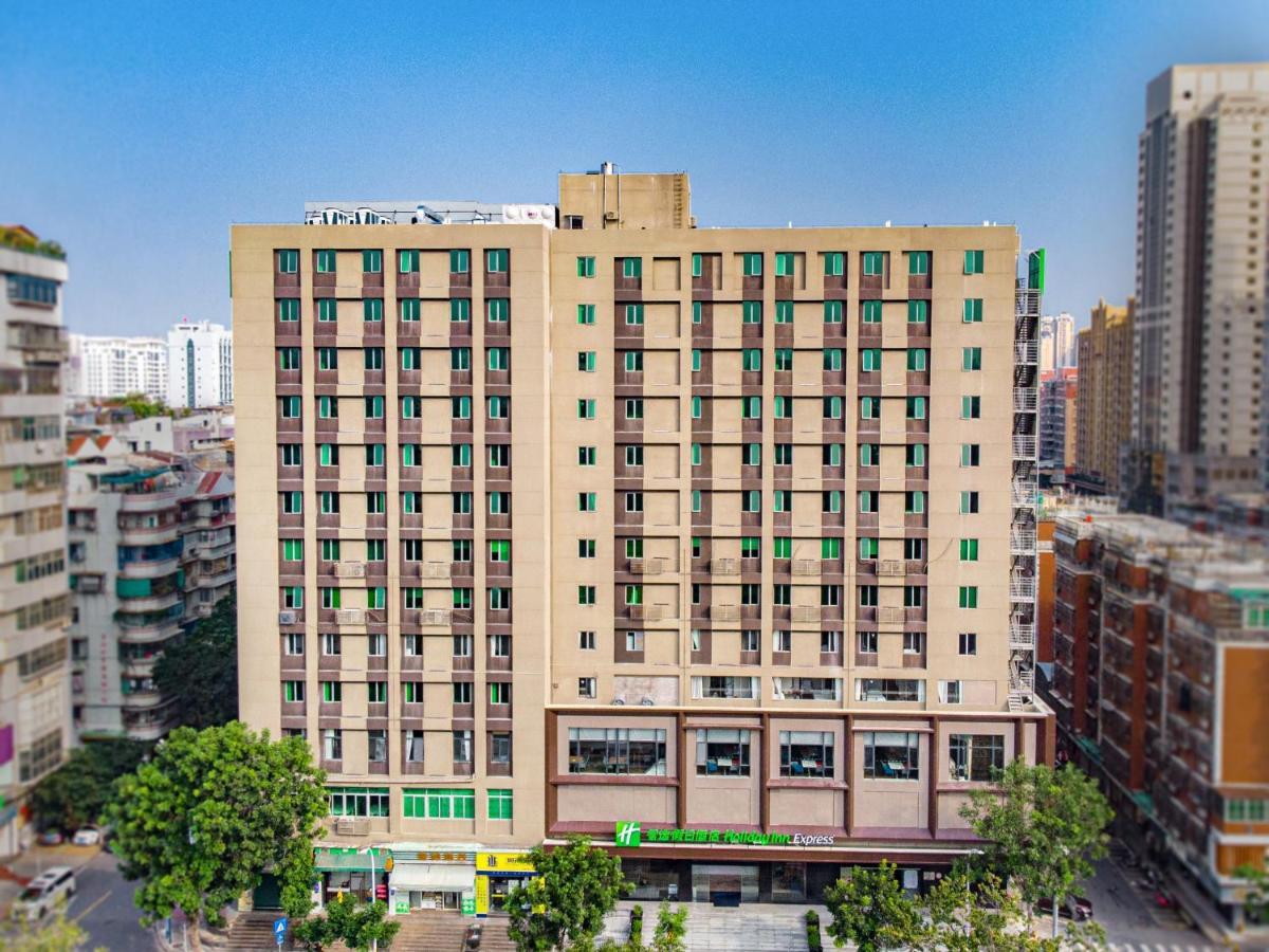 Holiday Inn Express Shantou City Center By Ihg Buitenkant foto