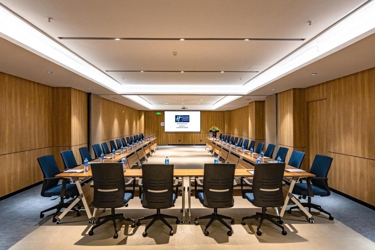 Holiday Inn Express Shantou City Center By Ihg Buitenkant foto
