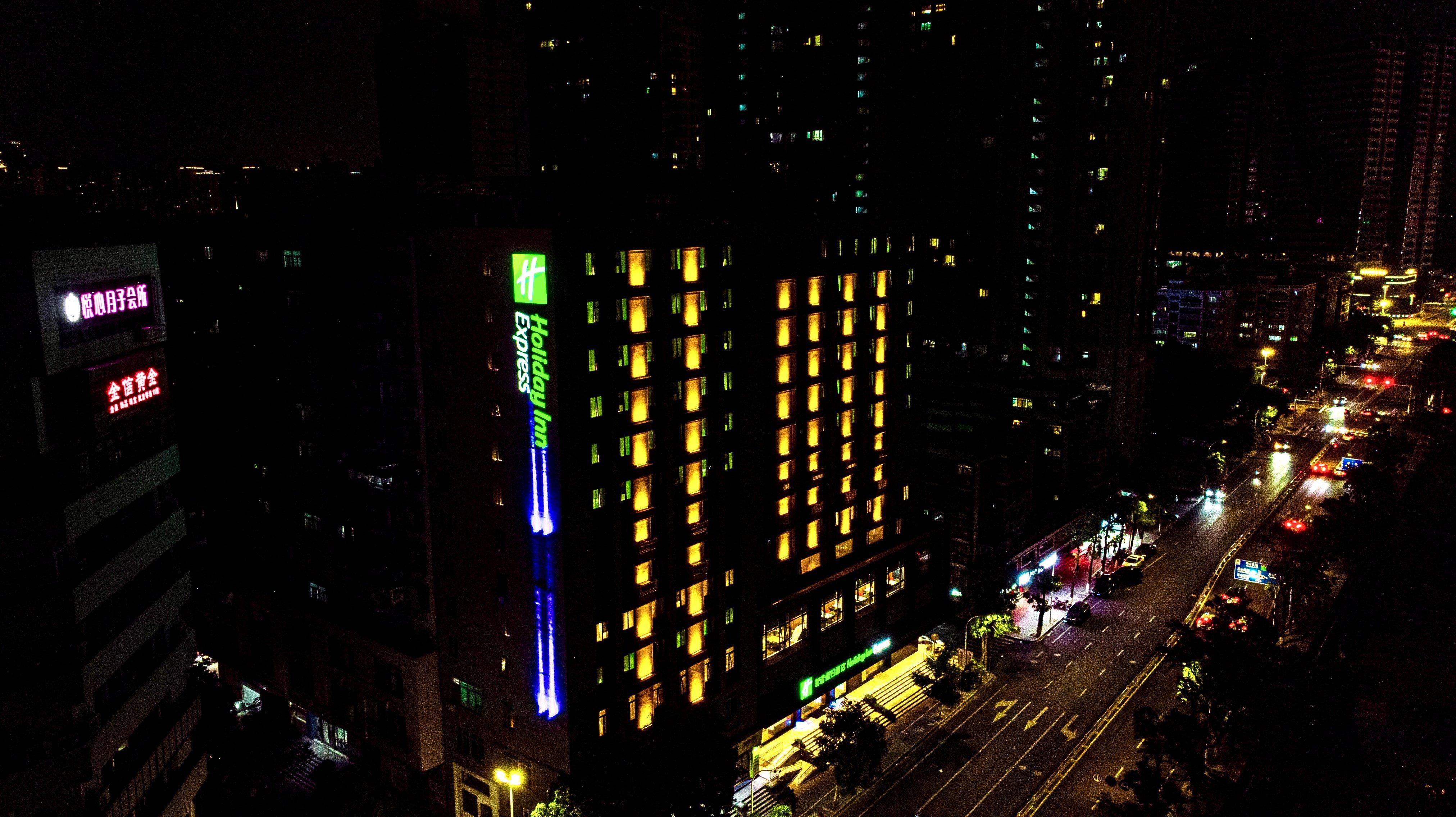 Holiday Inn Express Shantou City Center By Ihg Buitenkant foto